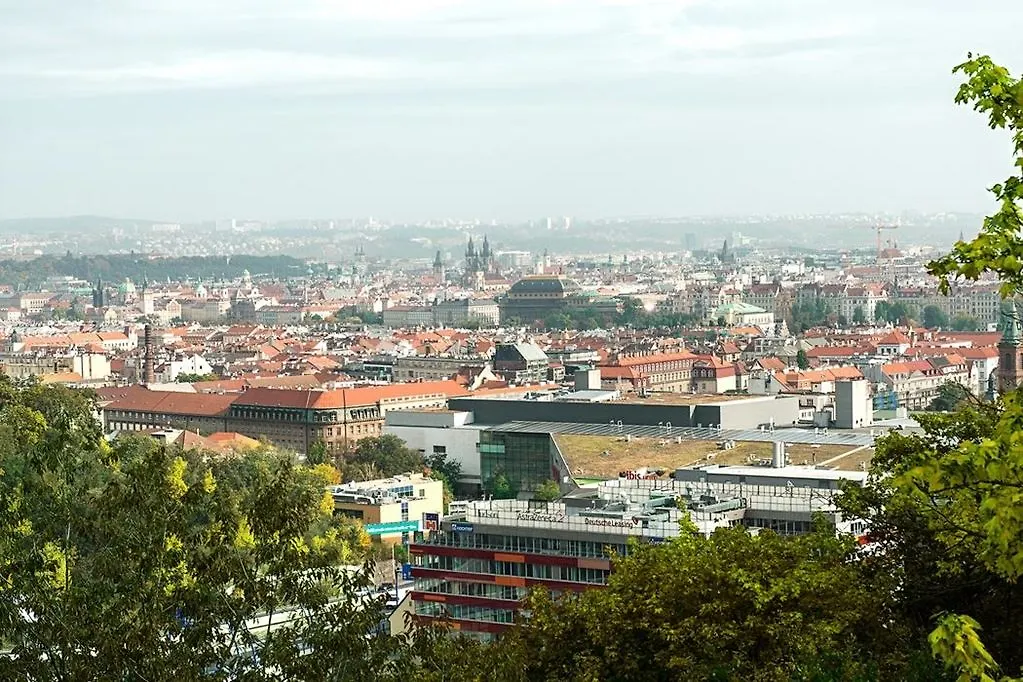 Hotel Nh Prague City