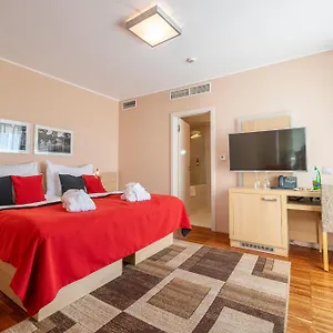 4* Отель Amarilis