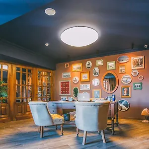 Отель Kisi Boutique