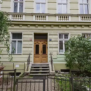 https://apartment-aqua-vita.karlovyvary-hotels.com