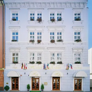 Hotel Arbes, Prag