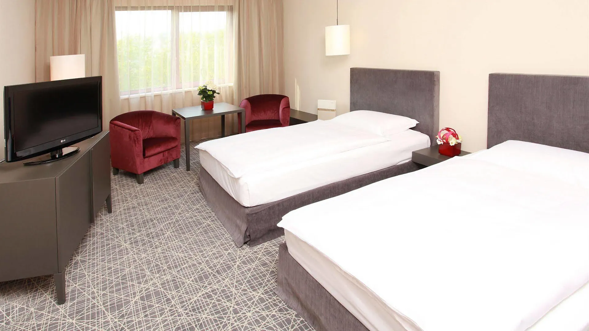 Nh Prague City Hotel